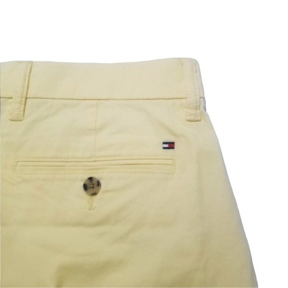 Tommy Hilfiger Men's Comfort Stretch Cotton Chino Pants in Custom Fit - Picture 6 of 8